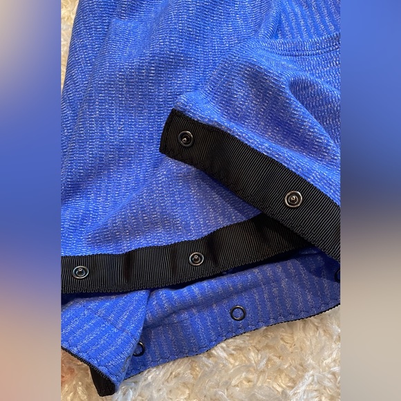 Lululemon Vinyasa Scarf - Picture 2 of 3